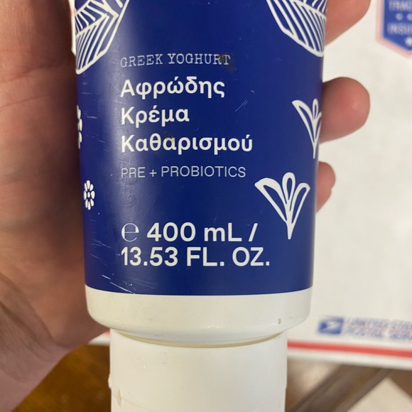 Korres Greek Yoghurt Foaming Cream Cleanser 13.5 fl oz - Picture 5 of 7